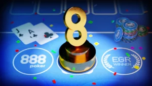 Ein stilisiertes goldenes Logo von 888poker, das aus den Zahlen "888" besteht, mit einem glänzenden Effekt.