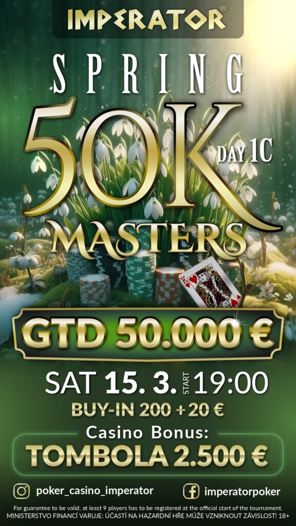 Ein professionelles Pokerspiel in vollem Gange während des Spring 50k Masters. Die Spieler sitzen um einen grünen Pokertisch herum, konzentriert auf ihre Karten und Chips. Eine spannende Atmos