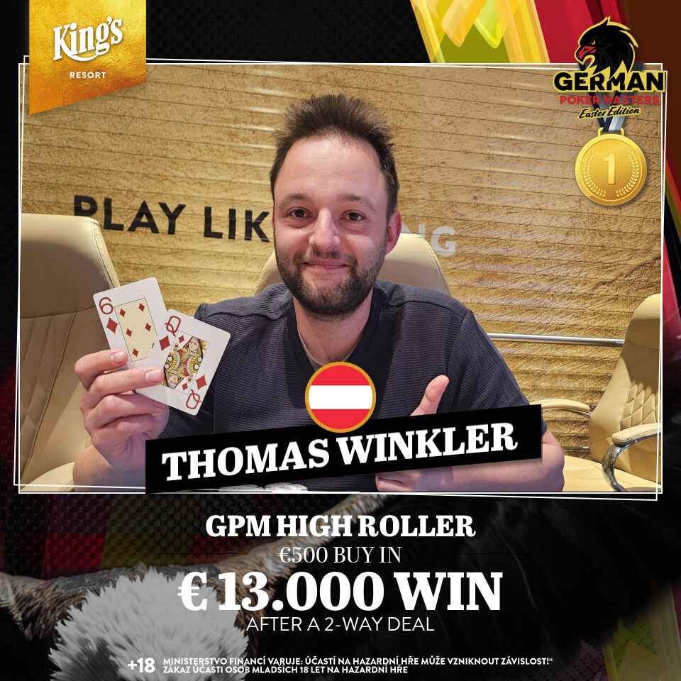 Ein Mann und eine Frau spielen Poker an einem eleganten Tisch in einem luxuriösen Casino. Der Mann hat einen Anzug an und die Frau trägt ein elegantes Abendkleid. Die Spannung ist in ihren Gesichtern