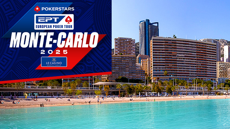 Ein Pokertisch während eines Turniers der European Poker Tour in Monte Carlo. Spieler sitzen um den Tisch herum, Karten und Chips liegen bereit. Ein professionelles Setting mit Spannung und Konzentration.